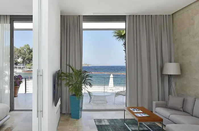 Ξενοδοχείο Yalikavak Marina 4*